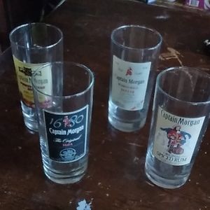 Set of 4 Captain Morgan liquor bar glasses